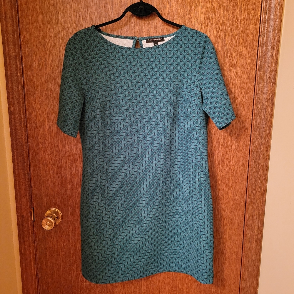 Banana Republic green print dress